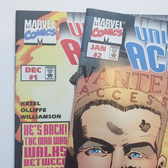 ULTIMATE ACCESS COMIC BUNDLE x2 - Picture 2 of 6